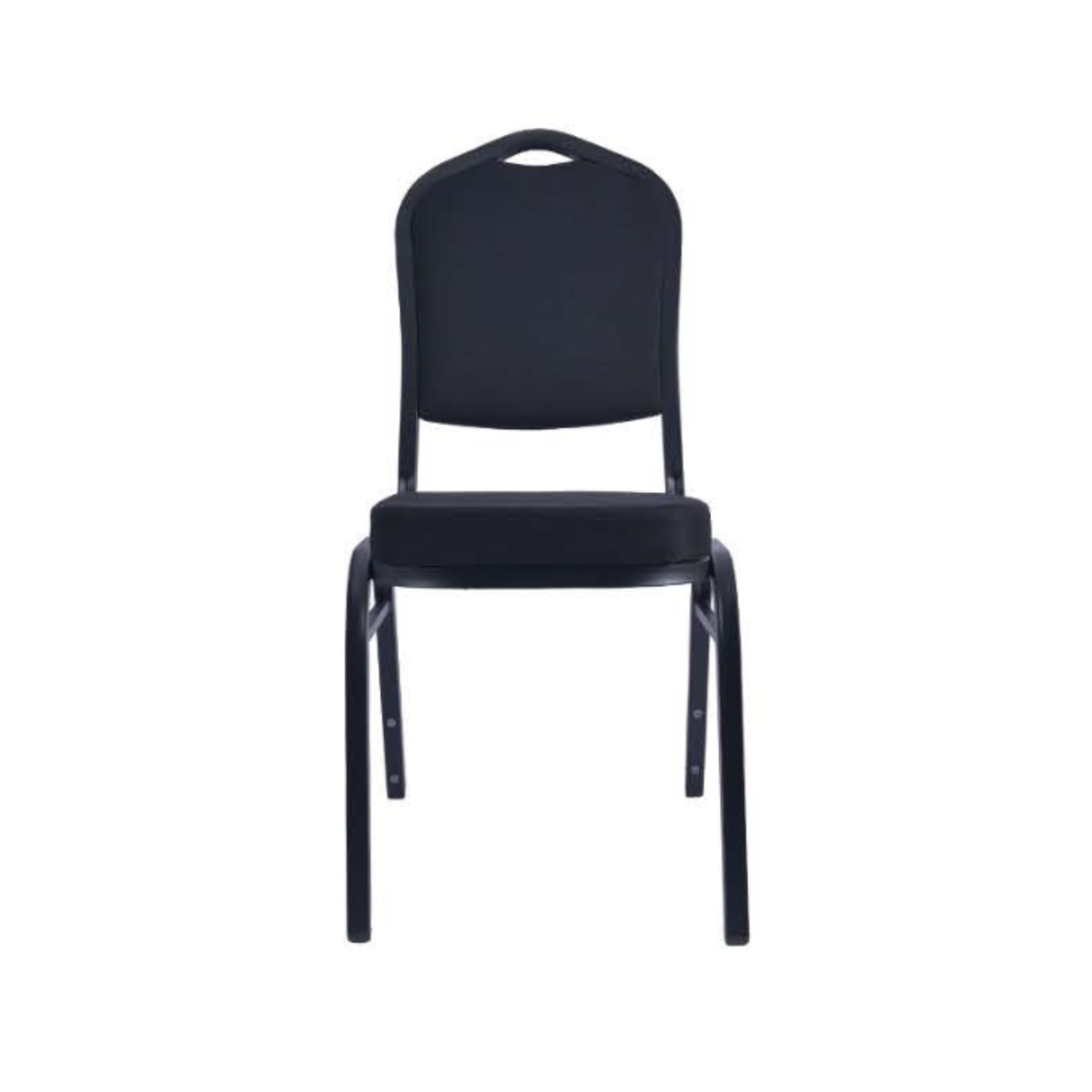 Scaun pliant tapițat cu textil negru, pe cadru metalic, văzut din față, pe fundal alb.